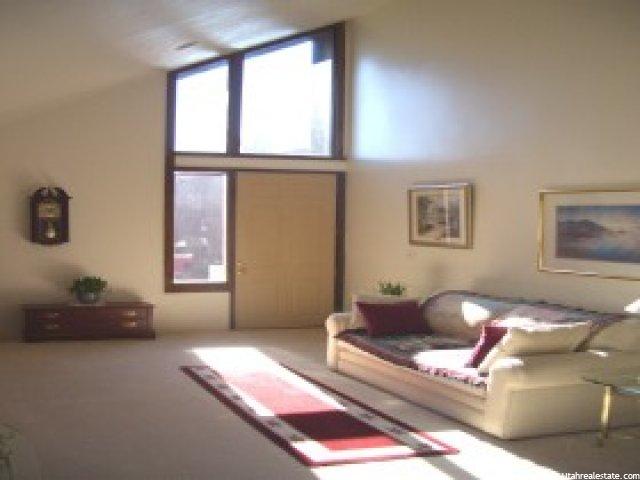 25 White Barn Dr, Pleasant View, UT 84414 — photo 2