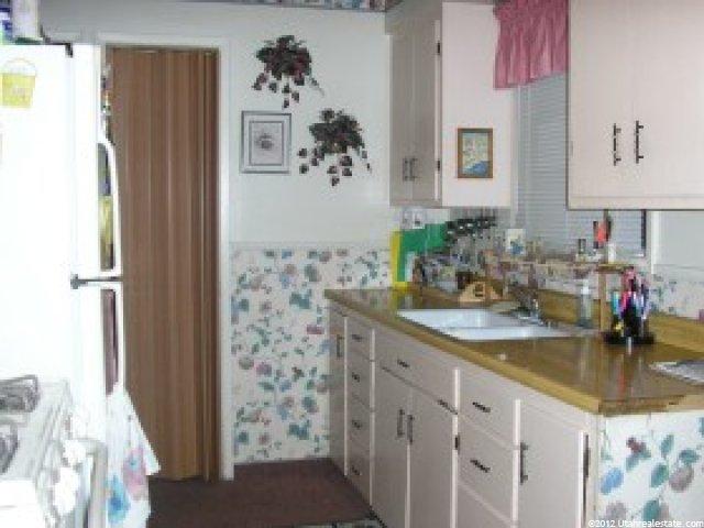 3705 Orchard Ave, Ogden, UT 84403 — photo 2