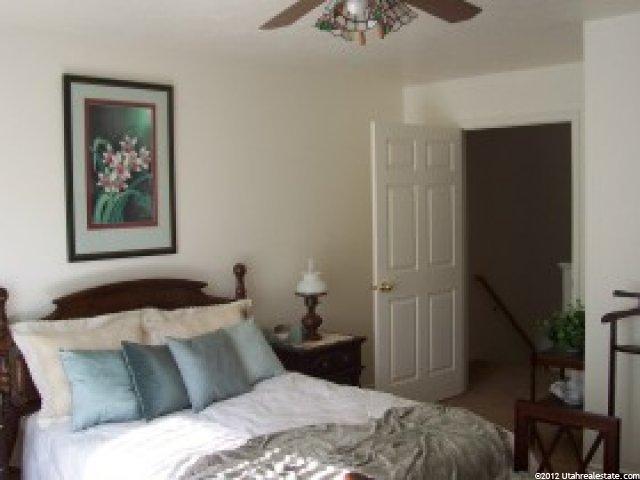 1025 Riverbend Ln, Ogden, UT 84404 — photo 3