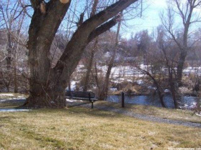 1025 Riverbend Ln, Ogden, UT 84404 — photo 5