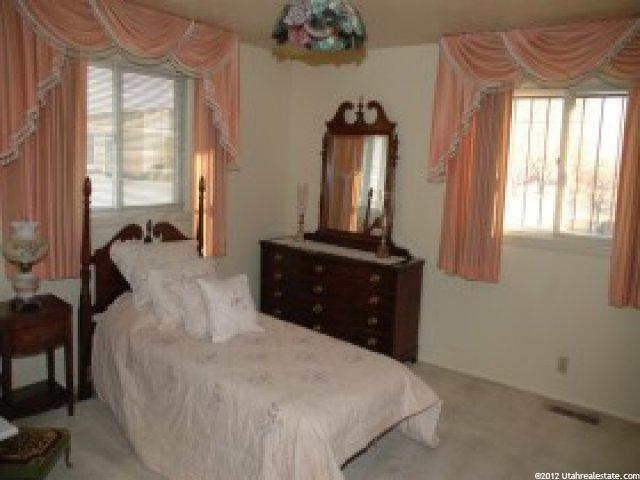 257 W Harrison St, Midvale, UT 84047 — photo 6