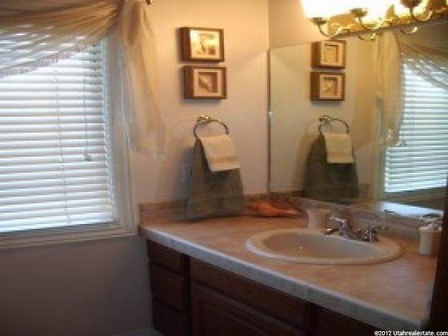 2222 S 2500 W, West Haven, UT 84401 — photo 7