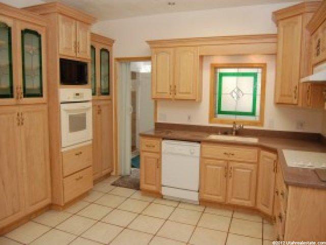 789 E 2600 N, North Ogden, UT 84414 — photo 2