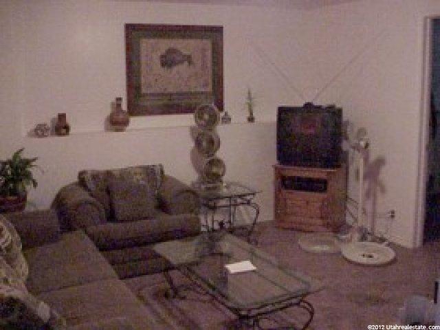 5833 S 4175 W, Roy, UT 84067 — photo 6