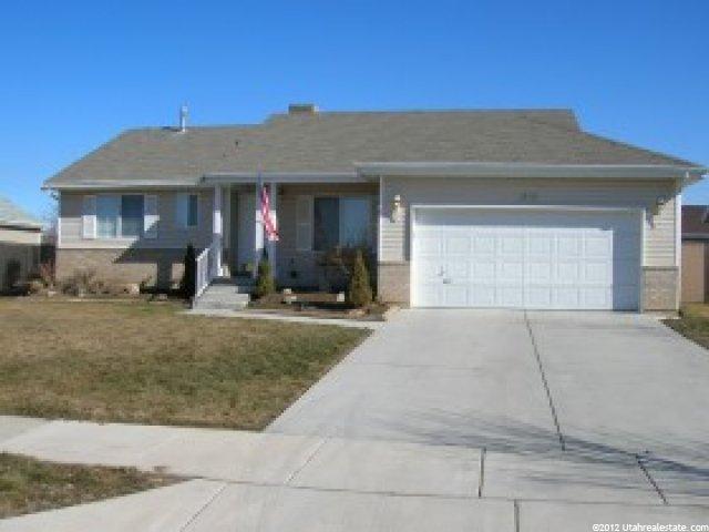 1376 N 2950 W, Clinton, UT 84015 — photo 5