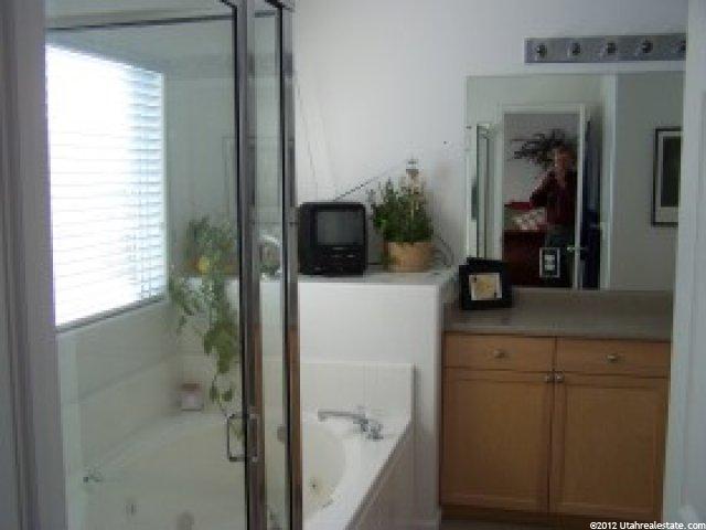 1898 E Oak Bend Dr S, Draper, UT 84020 — photo 8