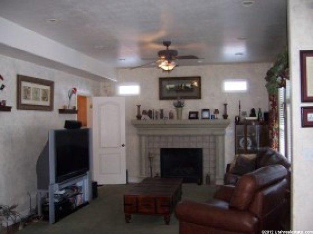 2319 E Canyon View Dr, Layton, UT 84040 — photo 4