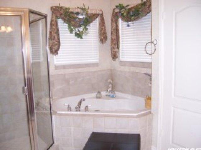 2319 E Canyon View Dr, Layton, UT 84040 — photo 7