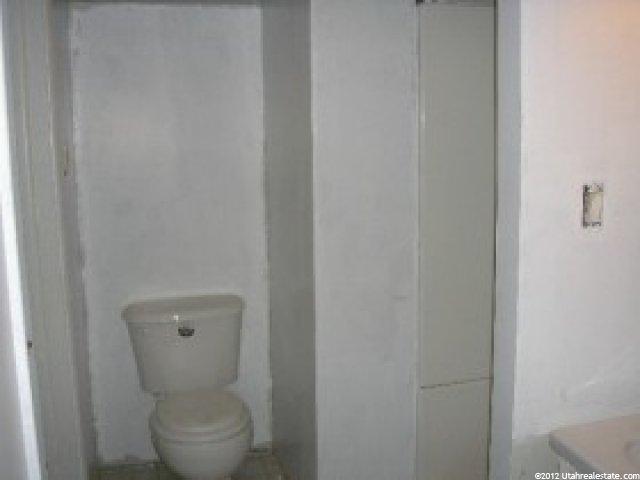 185 Ross Dr, Clearfield, UT 84015 — photo 6