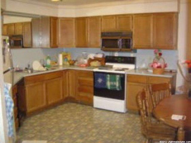 284 E 600 N #10, Provo, UT 84606 — photo 2