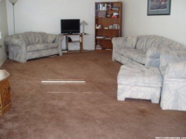 239 E Altamira Dr, Cedar City, UT 84720 — photo 2