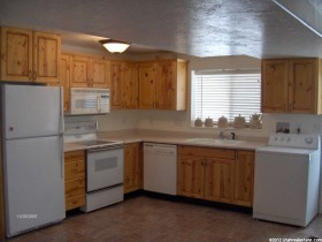 321 E 3575 N, North Ogden, UT 84414 — photo 6