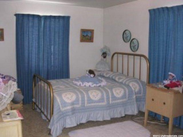 216 S State St, Fairview, UT 84629 — photo 2