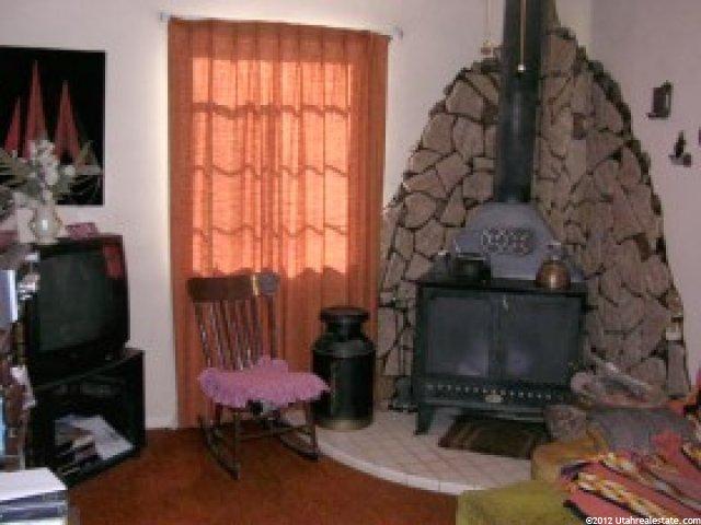 216 S State St, Fairview, UT 84629 — photo 4
