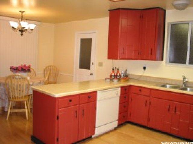 190 W 1200 S, Orem, UT 84058 — photo 3
