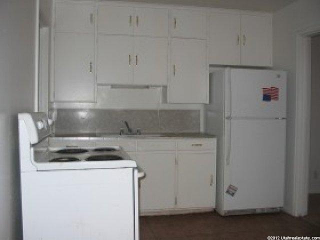 36 W 250 N, Clearfield, UT 84015 — photo 4