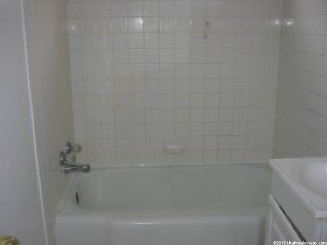 36 W 250 N, Clearfield, UT 84015 — photo 6