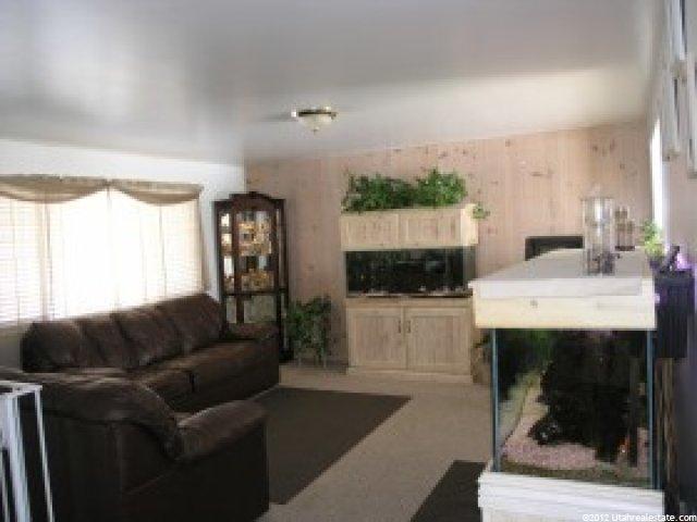 1212 E Violet Dr S, Sandy, UT 84094 — photo 2