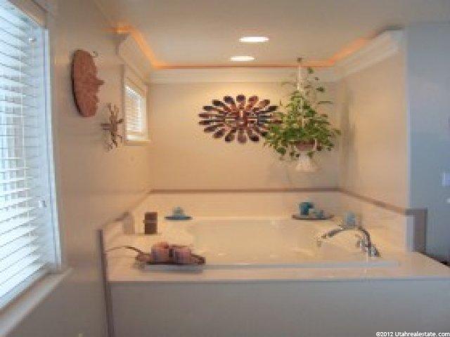 877 E 1525 N, North Ogden, UT 84404 — photo 6