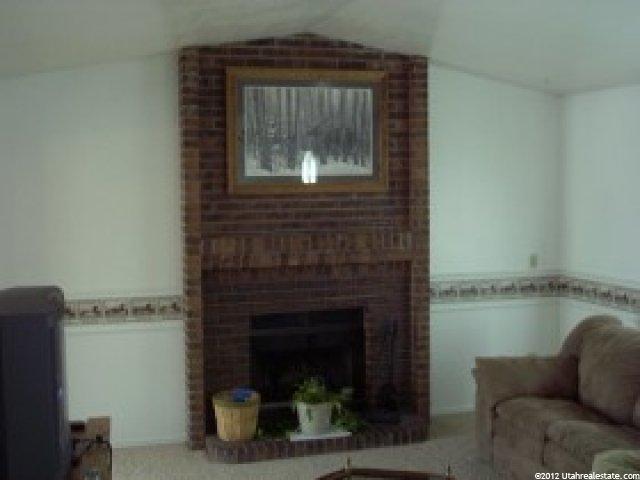 4842 S 3325 W, Roy, UT 84067 — photo 4