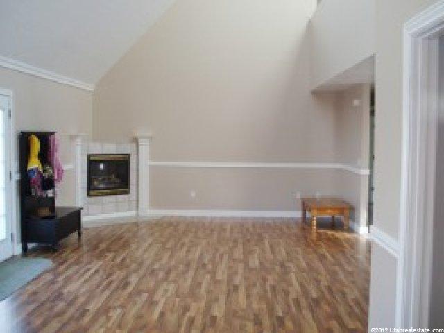 1360 N 550 W, West Bountiful, UT 84087 — photo 4