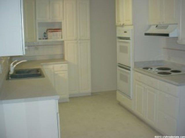 434 W 2125 N, Sunset, UT 84015 — photo 3