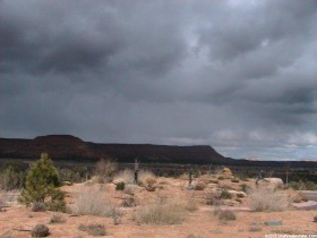 8 Mile Gap Rd, Kanab, UT 84741 — photo 2