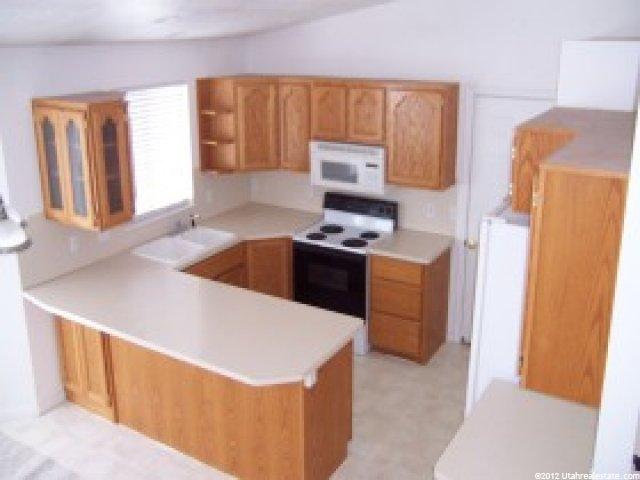 4520 S 4300 W, West Haven, UT 84401 — photo 2