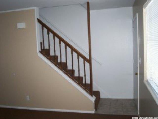 8325 S Carmen Ct, Sandy, UT 84070 — photo 2