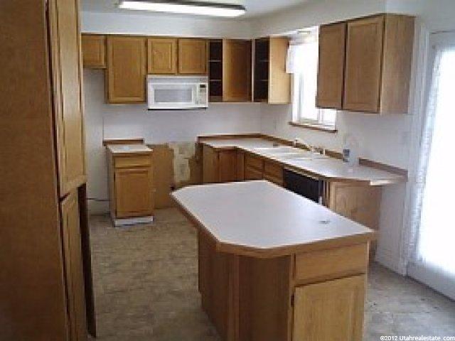 4972 S 2575 W, Roy, UT 84067 — photo 5
