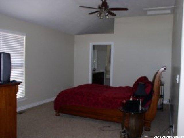 907 W 2860 S, Syracuse, UT 84075 — photo 4