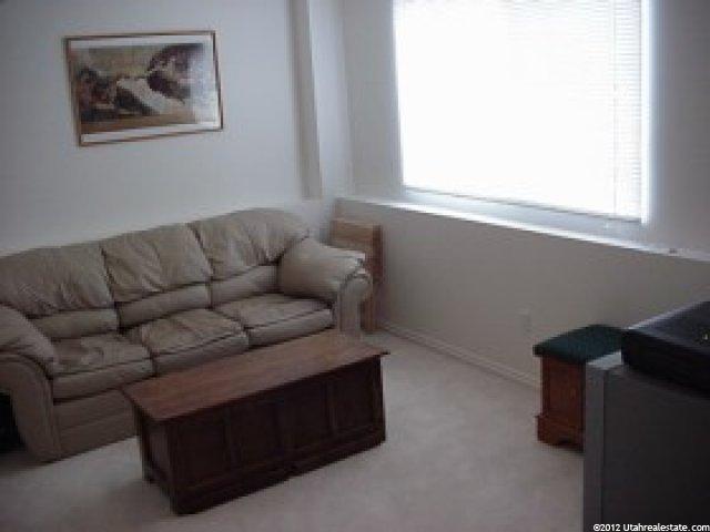 1741 N 2225 W, Clinton, UT 84015 — photo 3