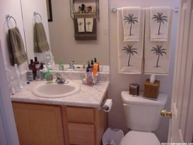 1741 N 2225 W, Clinton, UT 84015 — photo 7