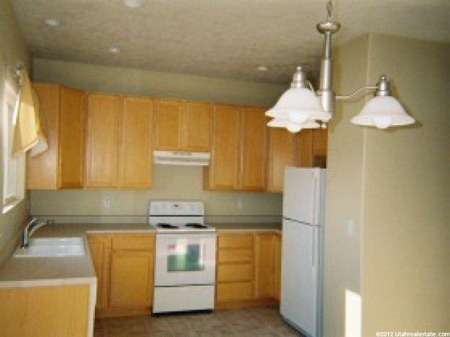 868 E 2200 S, Clearfield, UT 84015 — photo 3