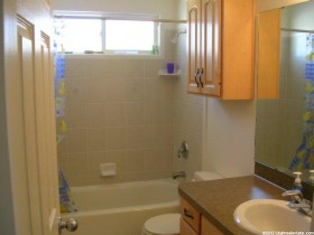 4617 S 3025 W, Roy, UT 84067 — photo 2