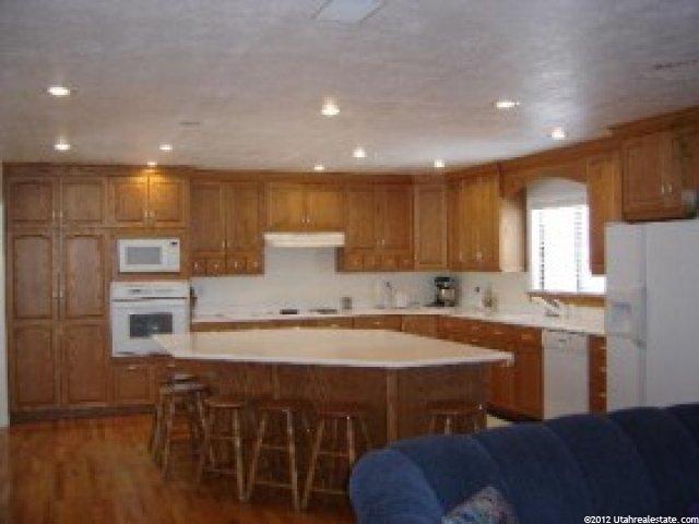 9084 Treasure Way, Sandy, UT 84093 — photo 2