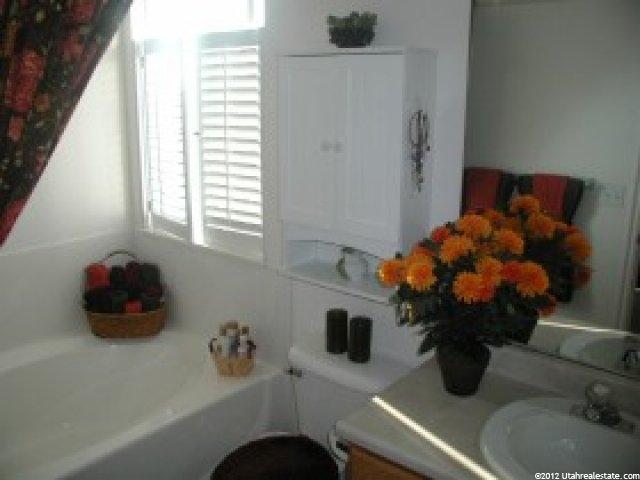 2558 S 75 E, Clearfield, UT 84015 — photo 6