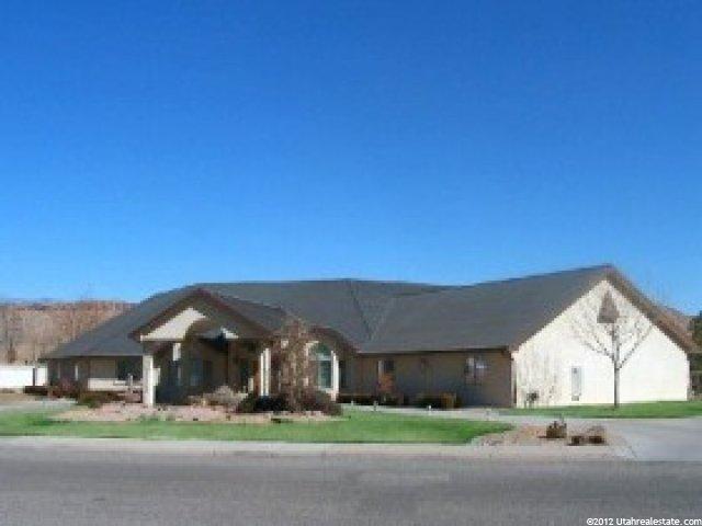 3397 Mulberry Dr, St. George, UT 84790 — photo 2