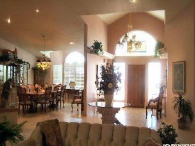 3397 Mulberry Dr, St. George, UT 84790 — photo 4
