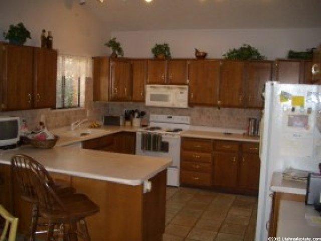 11291 Windy Peak Ridge Dr, Sandy, UT 84094 — photo 5