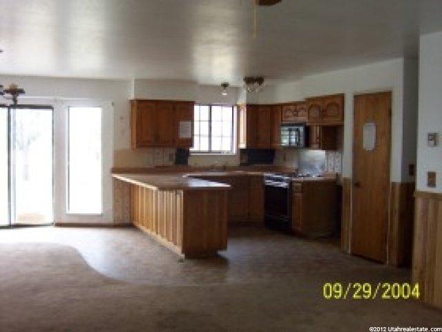 245 S Main St, Hinckley, UT 84635 — photo 2