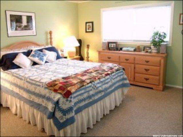 314 W 1125 N, Centerville, UT 84014 — photo 5