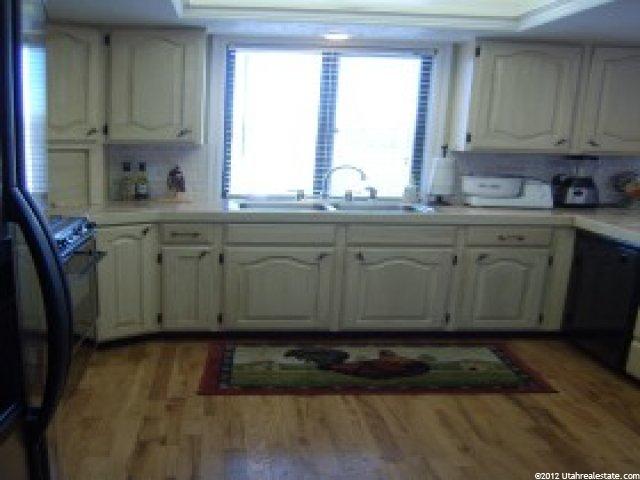 1937 E Sunset Dr, Layton, UT 84040 — photo 5