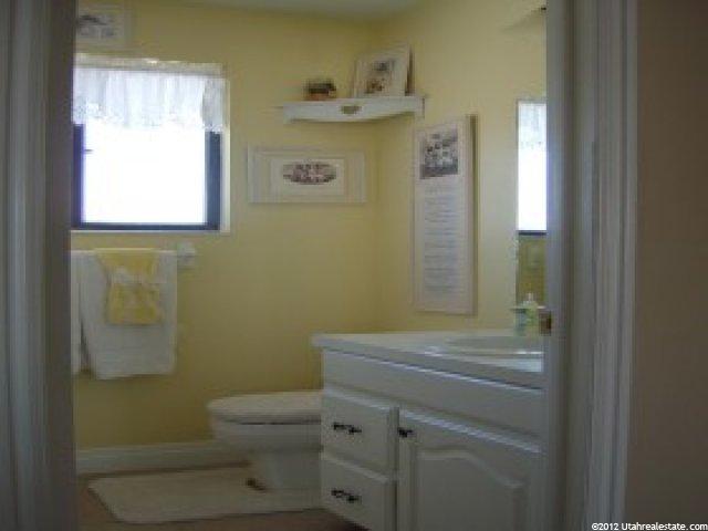 1937 E Sunset Dr, Layton, UT 84040 — photo 8