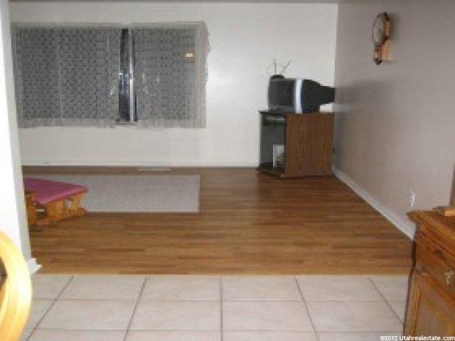 3325 Patrick Dr, Magna, UT 84044 — photo 3