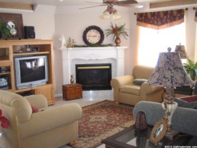2976 Tanglewood Dr, Layton, UT 84040 — photo 4