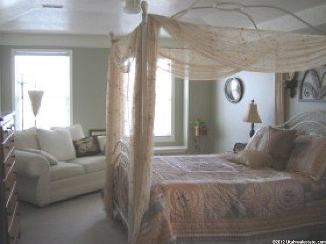 2976 Tanglewood Dr, Layton, UT 84040 — photo 8