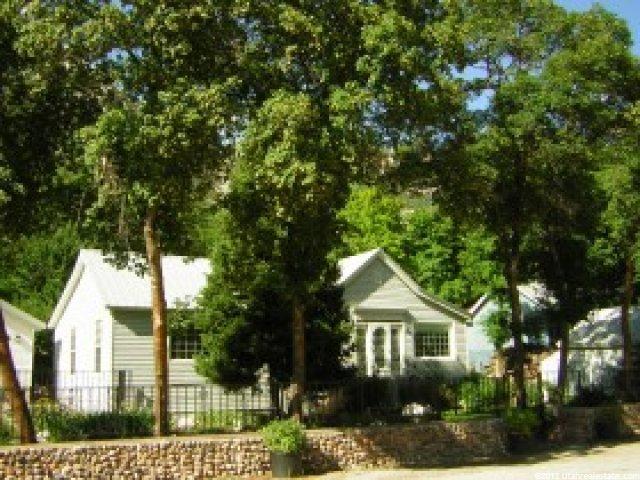 526 Ogden Cyn, Ogden, UT 84401 — photo 2