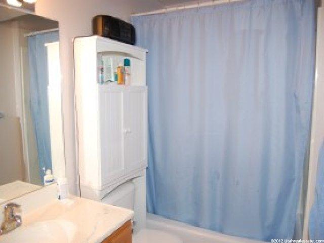 9066 Jason K Cir, Sandy, UT 84070 — photo 11