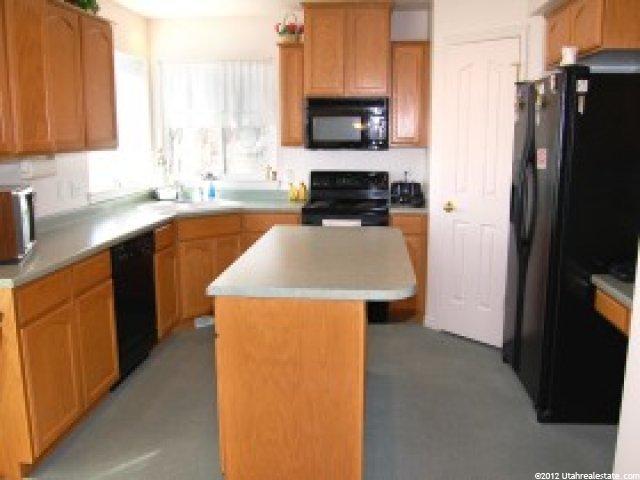 9066 Jason K Cir, Sandy, UT 84070 — photo 4